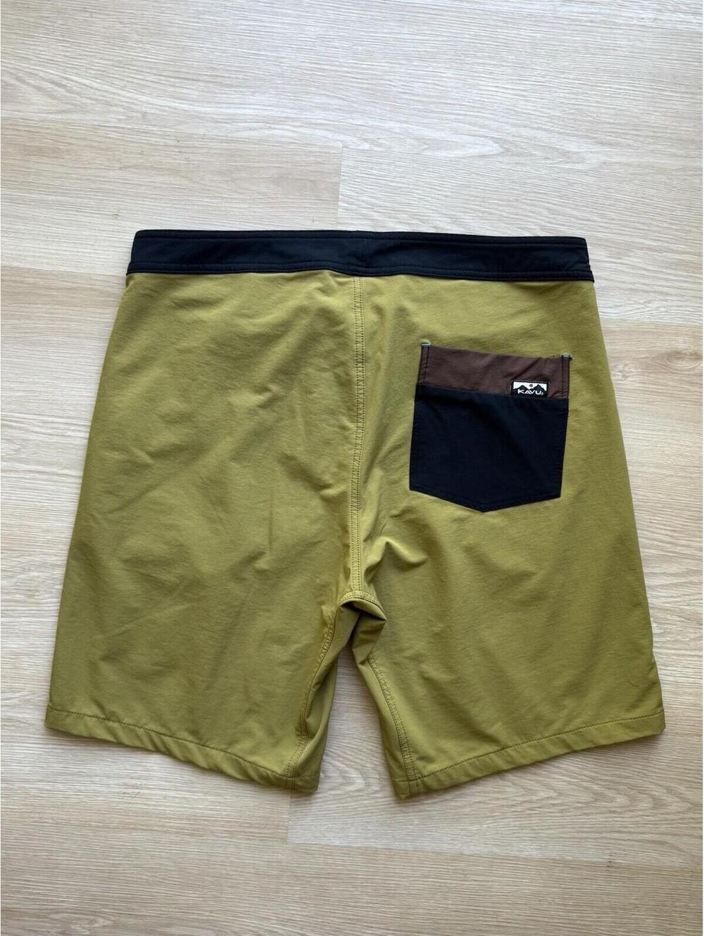 Kavu Outdoor Board Shorts Mens Size L Brown Rugged Hiking Camp Chino Summer